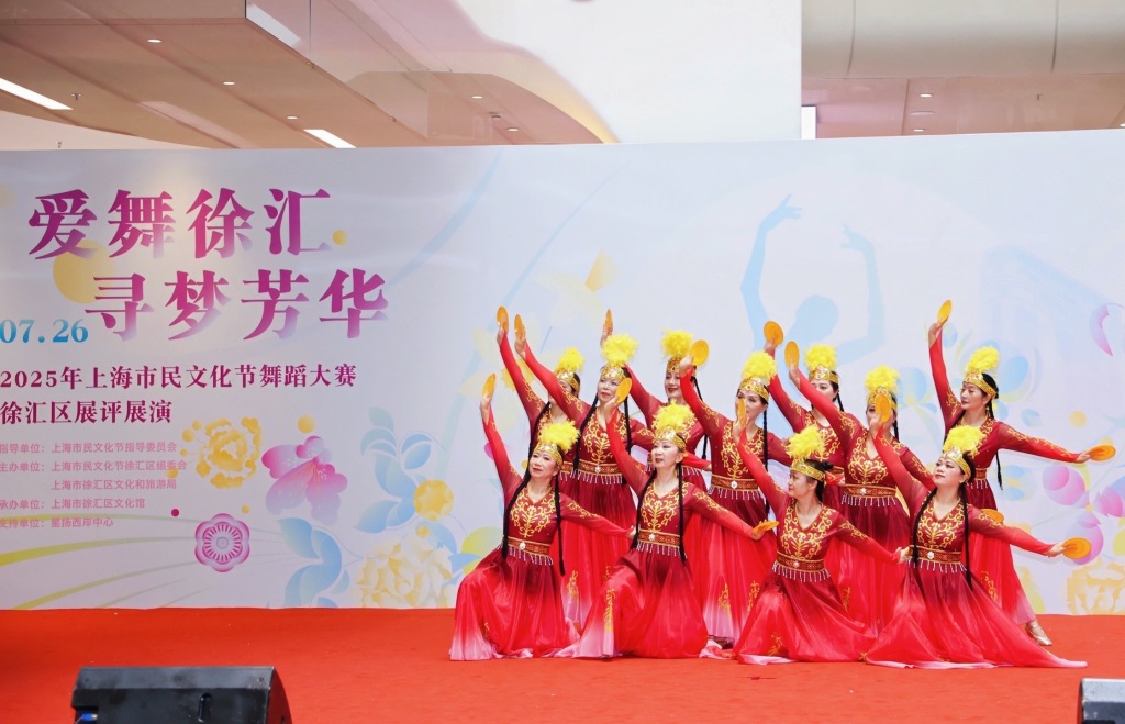 走出剧场，上海市民舞蹈大赛走进商圈